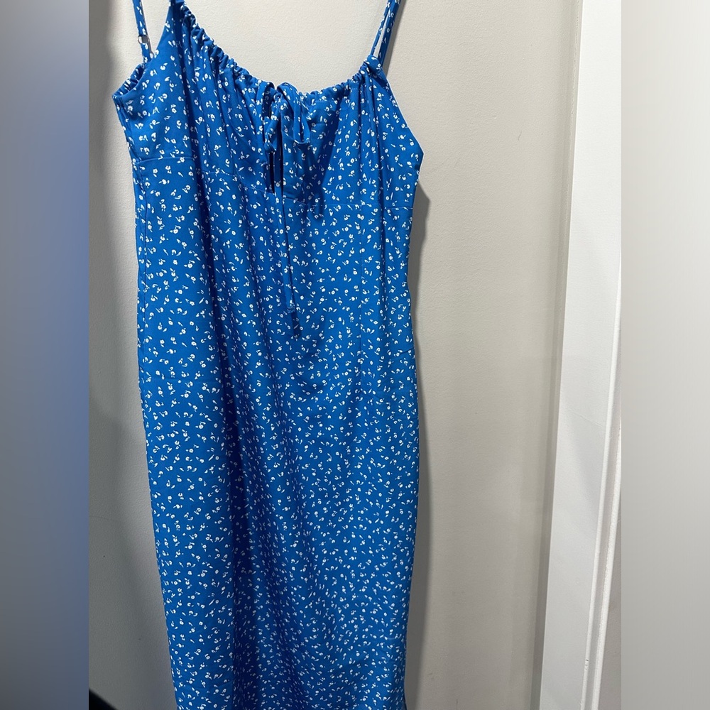 Brand new floral midi dress